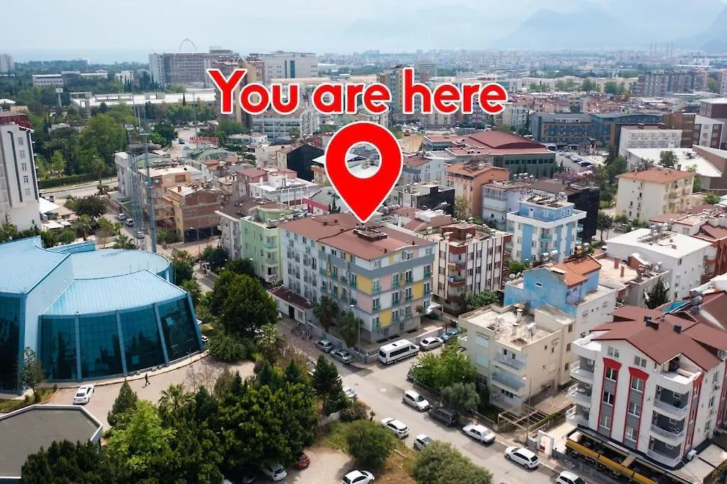 Erasta Avm Yani Konforlu 2+1 '5' Apartman Antalya