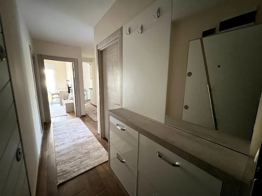 Erasta Avm Yani Konforlu 2+1 '5' Apartman Antalya Törökország